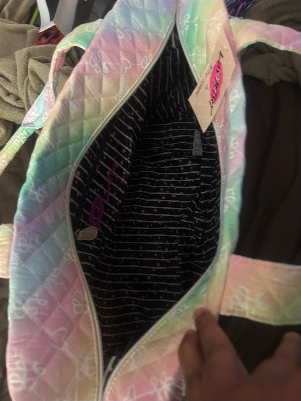 Betsy Johnson tote - Picture 4 of 5